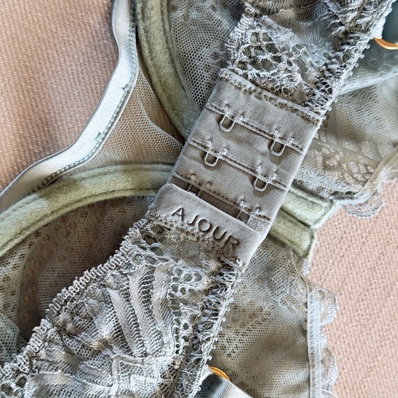 AJOUR | Madeline Bra in Olive, Size 32G - Picture 8 of 8